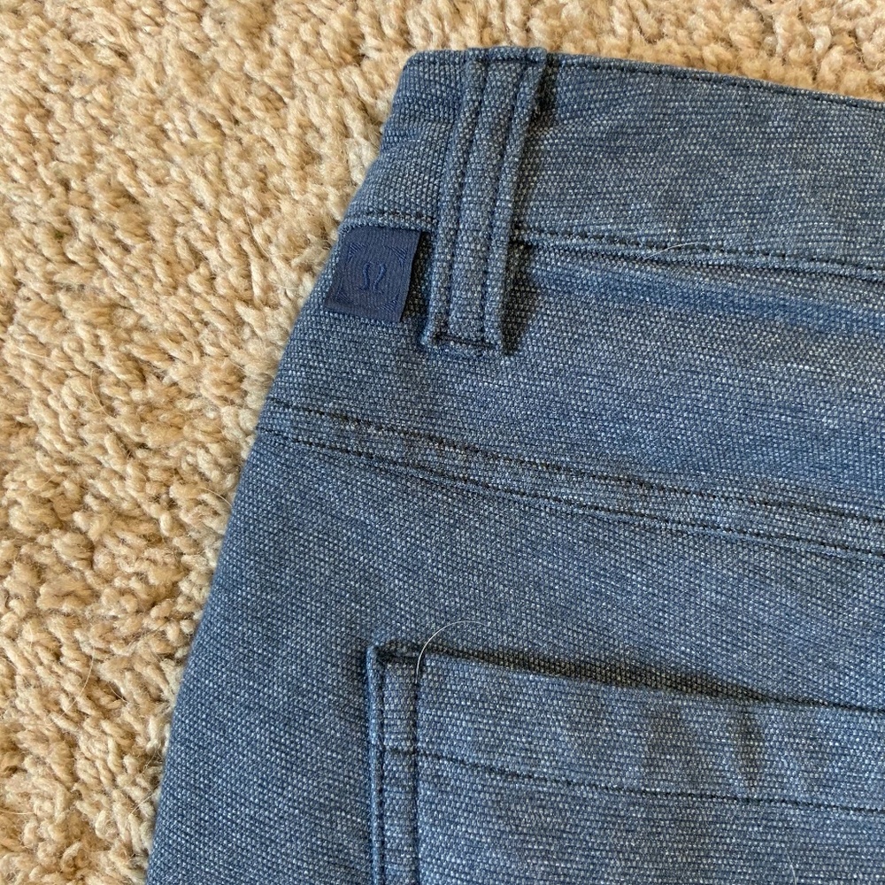 Lululemon ABC Slim Short 9” *Tech Canvas